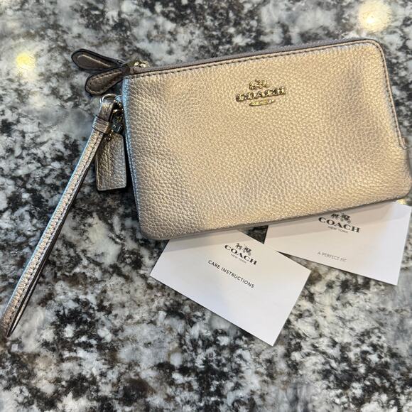 Coach Double Zip Wristlet Wallet Platinum Gold - Picture 1 of 11